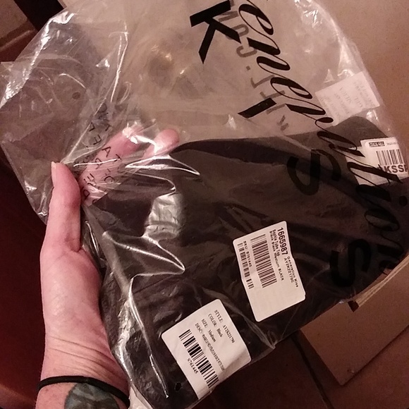 Dolls Kill Black Satin Boned Tube Top With Large Boob Keyhole & Crown Charm (M) - Picture 15 of 16